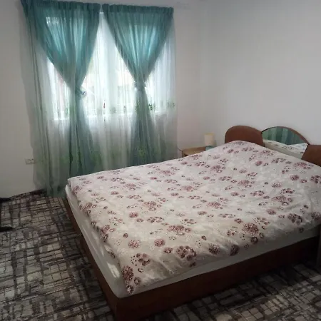 Sova Apartment Lazeshchyna Exterior photo